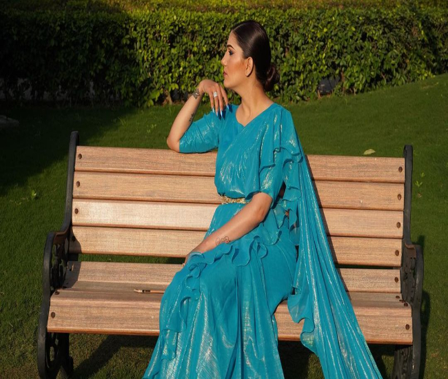सोशल मीडिया पर काफी एक्टिव हैं सपना चौधरी